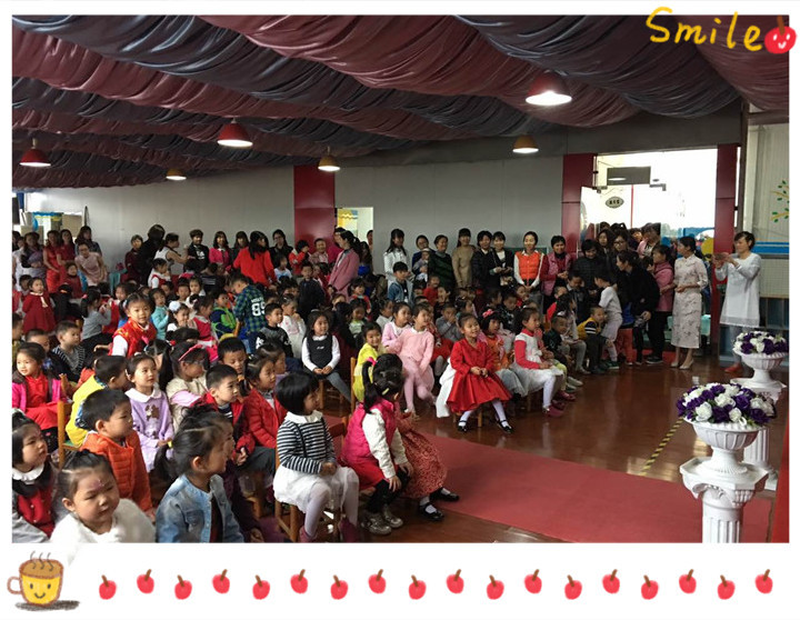 巾幗秀旗袍，幼兒送祝福——日輝臺(tái)幼兒園慶三八主題活動(dòng)
