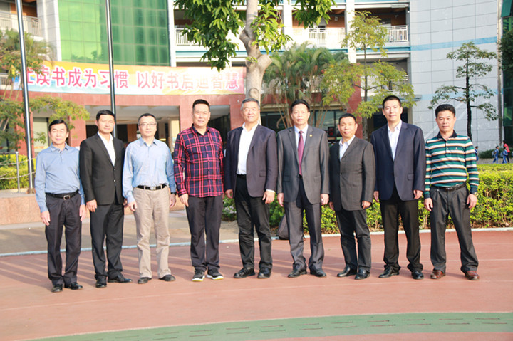 北京語言大學(xué)領(lǐng)導(dǎo)專家來集團(tuán)考察，共話優(yōu)質(zhì)教育