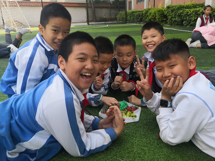 奇妙、快樂、創(chuàng)新——小學部“玩轉數學”活動周拓展學生思維創(chuàng)造力